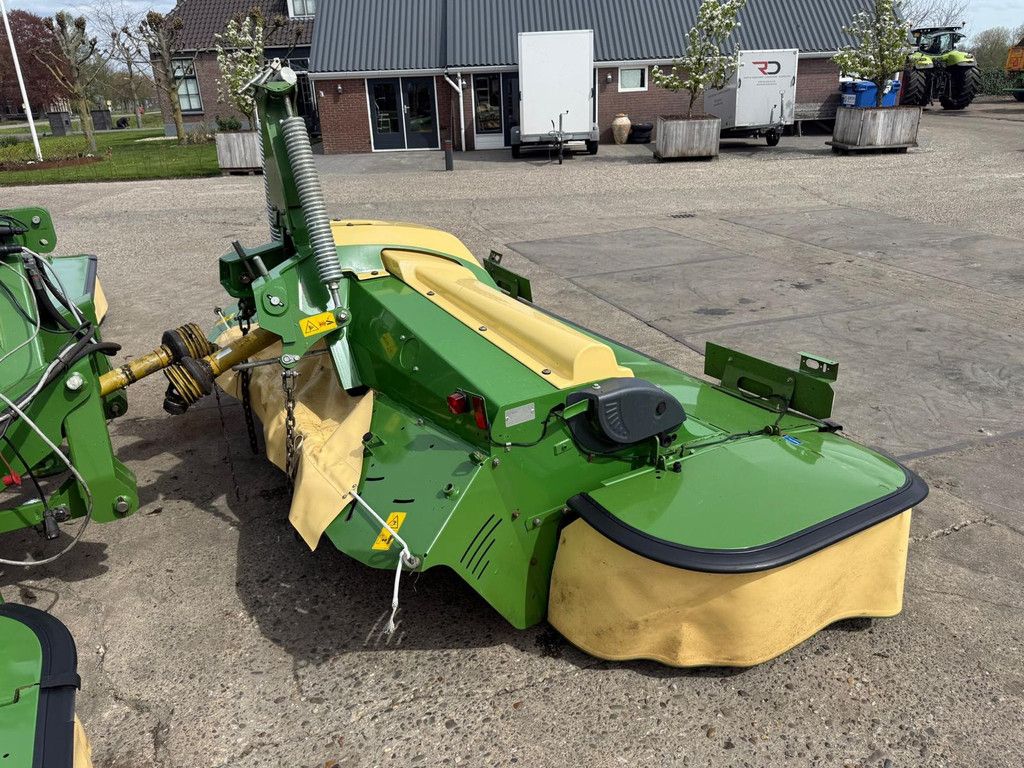 Krone Krone Triple maaier Easycut B 870 CV & 320 CV Kneuzer schijvenmaaier
