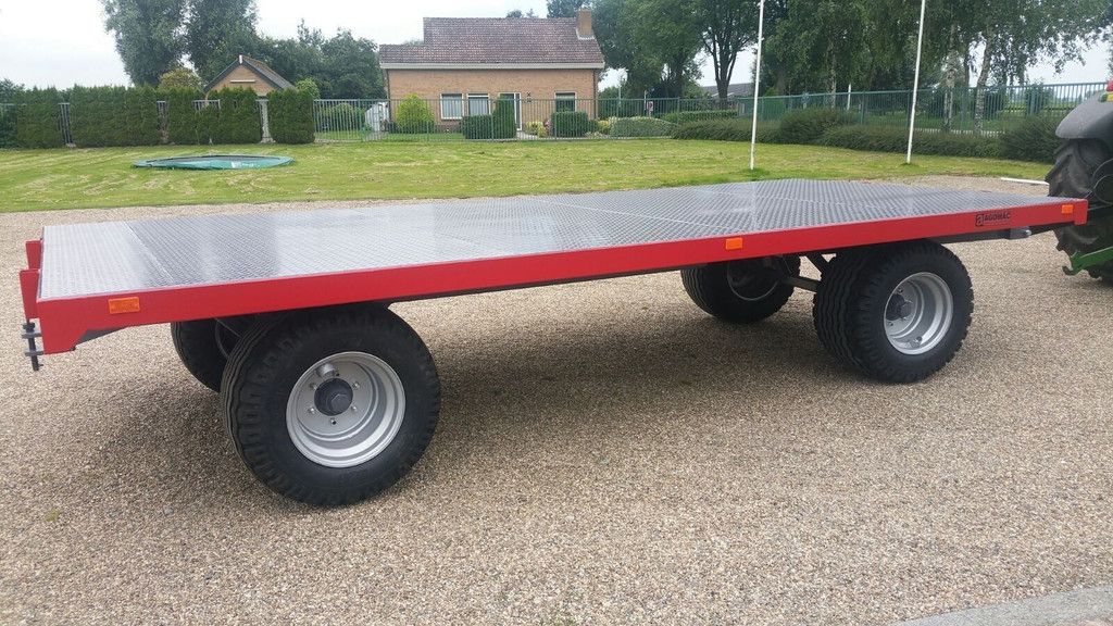 Balenwagen platform trailer