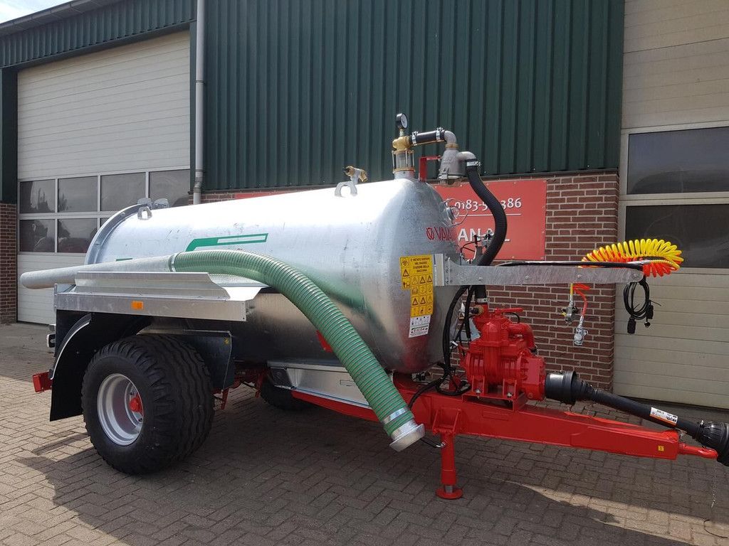 Vaia MB 35 watertank liquid manure spreader