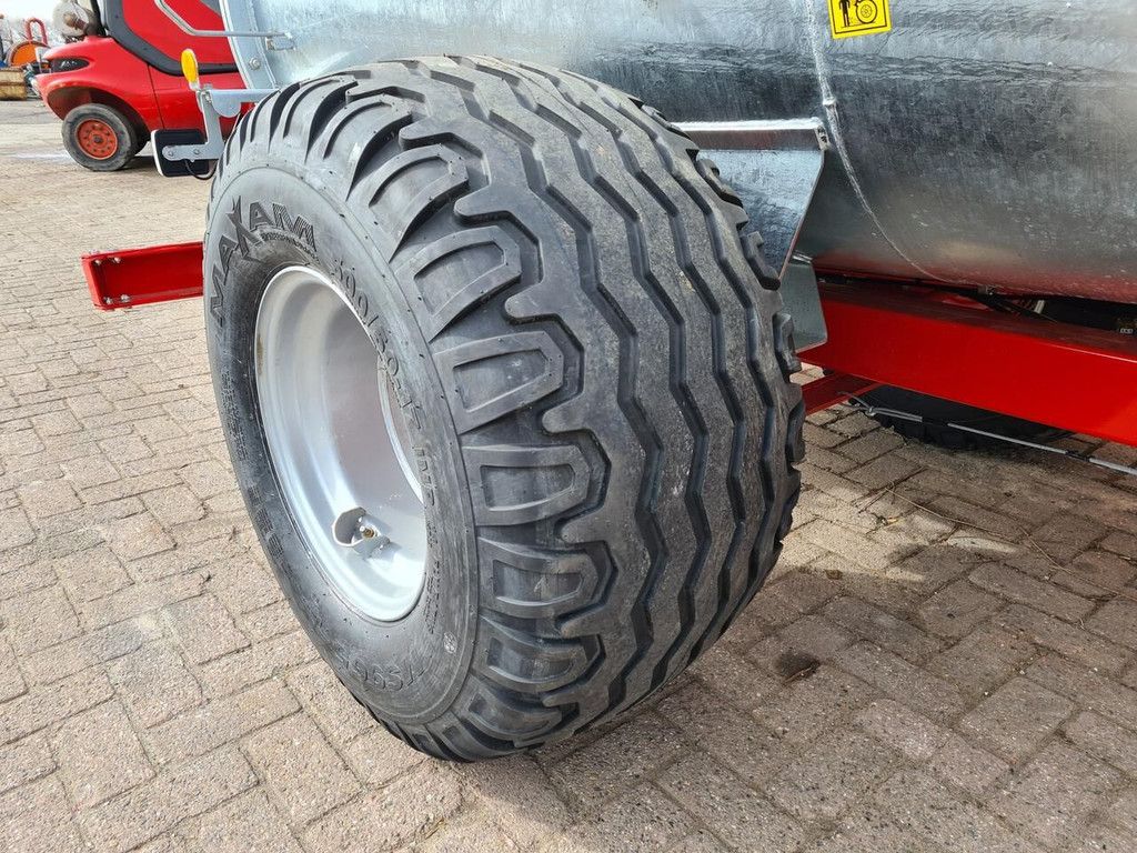 Vaia waterwagen MB32