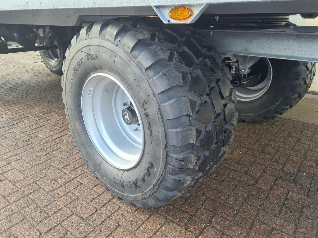 Balenwagen verzinkt