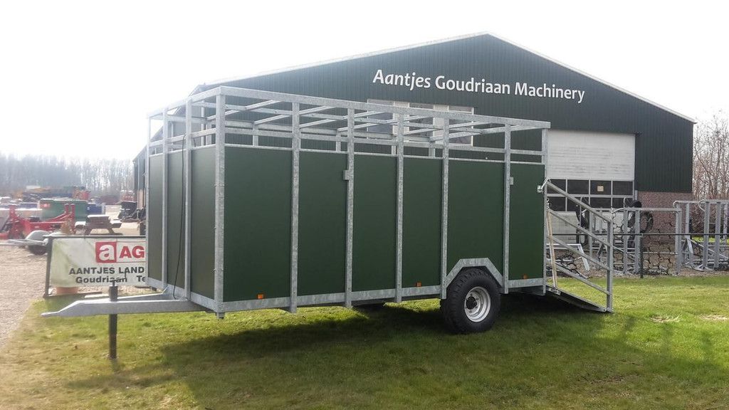 Veewagen livestock trailer