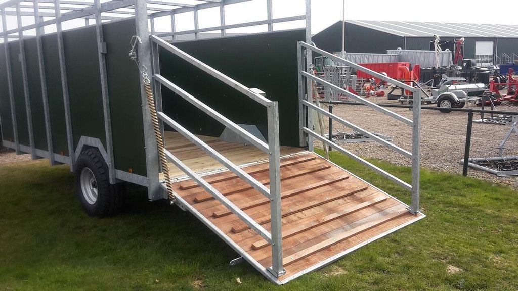 Veewagen livestock trailer