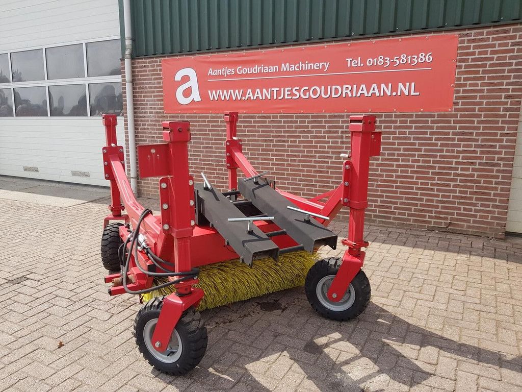 Veegmachine HSV125 sweeper brush