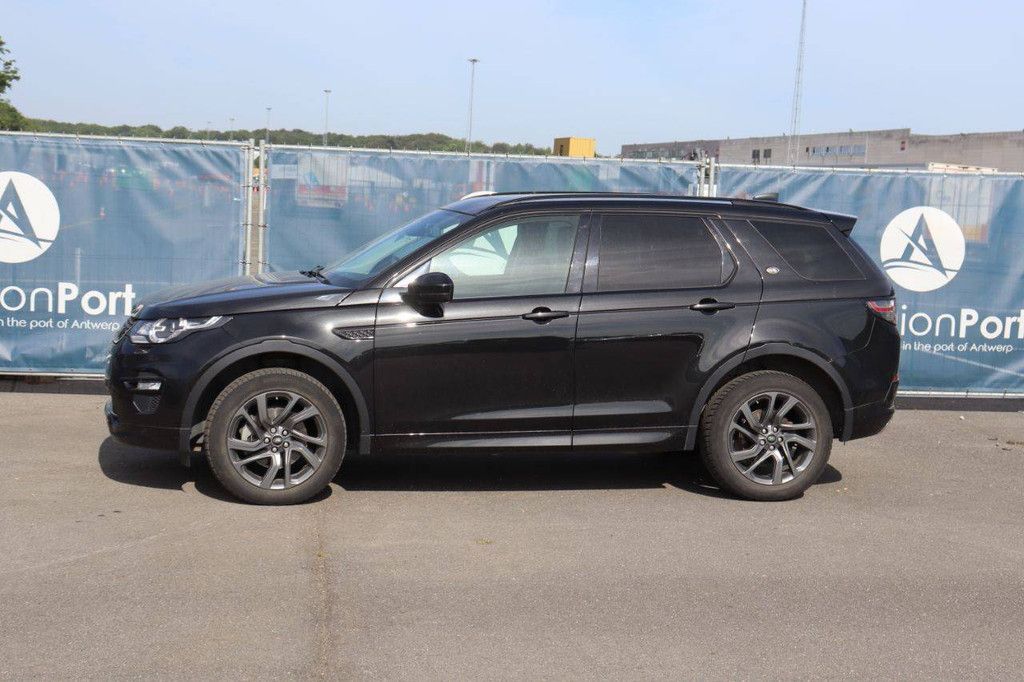 SUV Land Rover Discovery Diesel 150 PS 2017 (Margin)