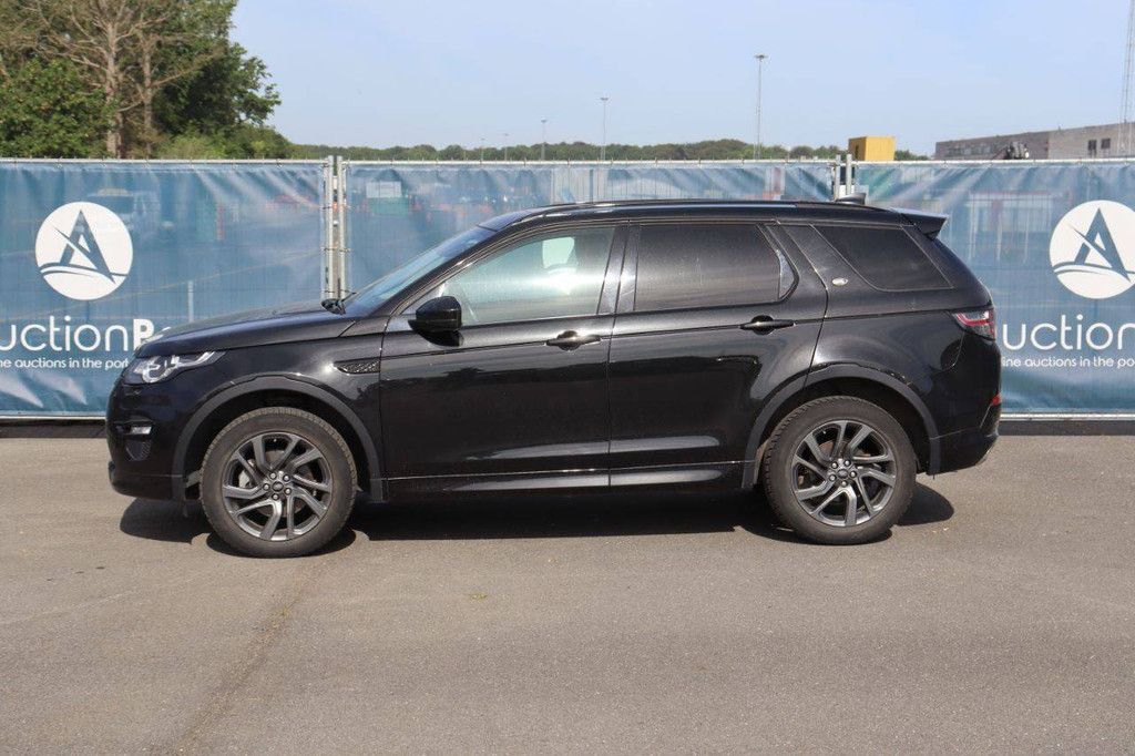 SUV Land Rover Discovery Diesel 150 PS 2017 (Margin)