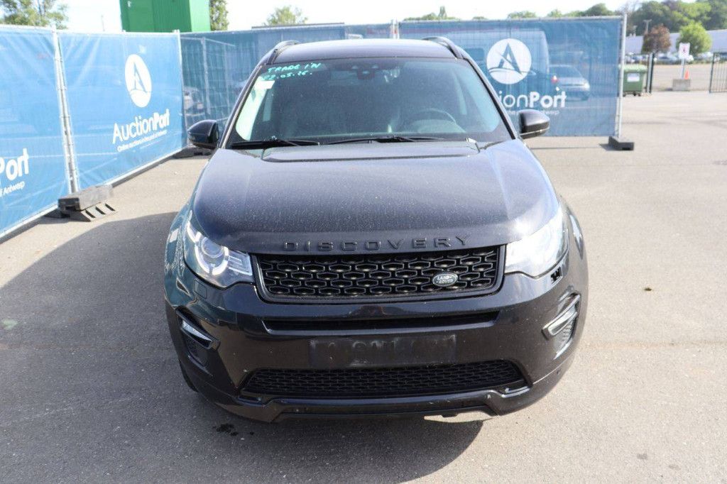 SUV Land Rover Discovery Diesel 150 PS 2017 (Margin)