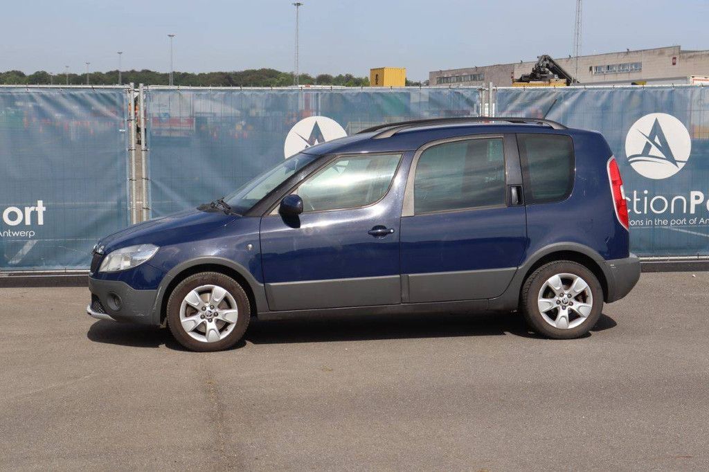 Pkw Skoda Roomster Benzin 105 PS 2015 (Marge)