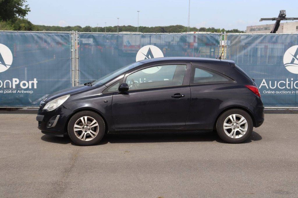 Pkw Opel Corsa Benzin 85 PS 2012 (Margin)