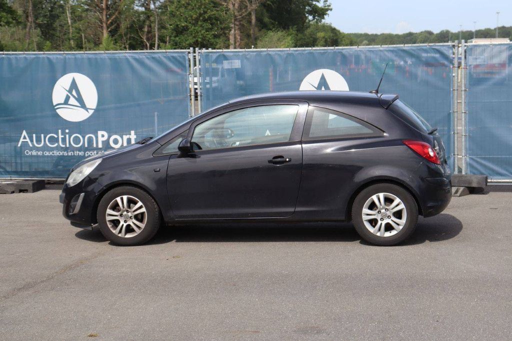 Pkw Opel Corsa Benzin 85 PS 2012 (Margin)