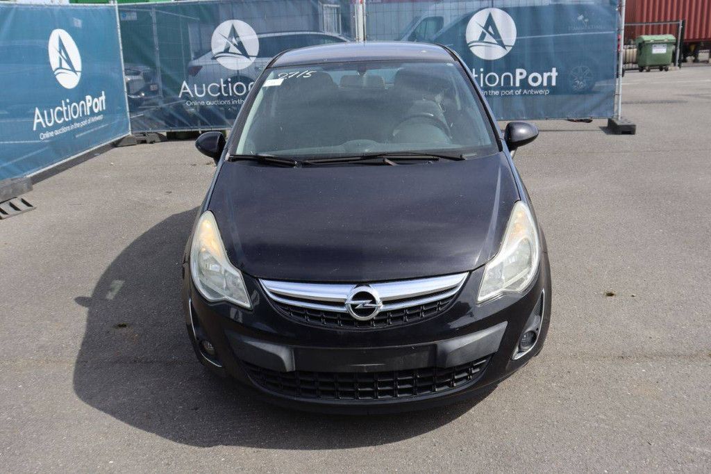 Pkw Opel Corsa Benzin 85 PS 2012 (Margin)