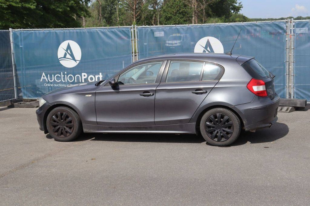 Pkw BMW 120i Benzin 150 PS 2005 (Margin)