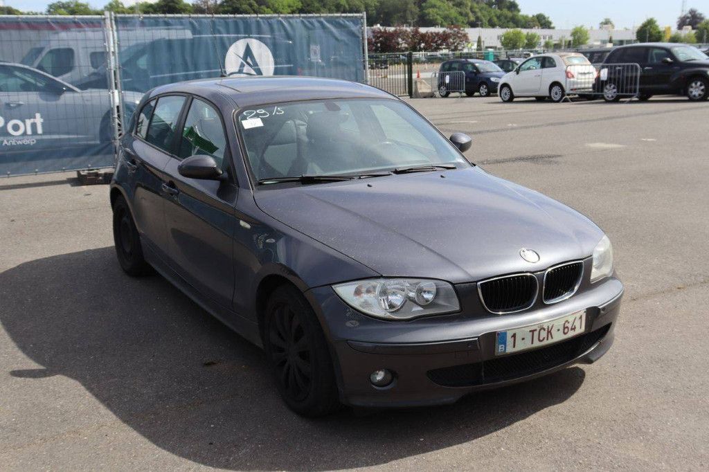 Pkw BMW 120i Benzin 150 PS 2005 (Margin)