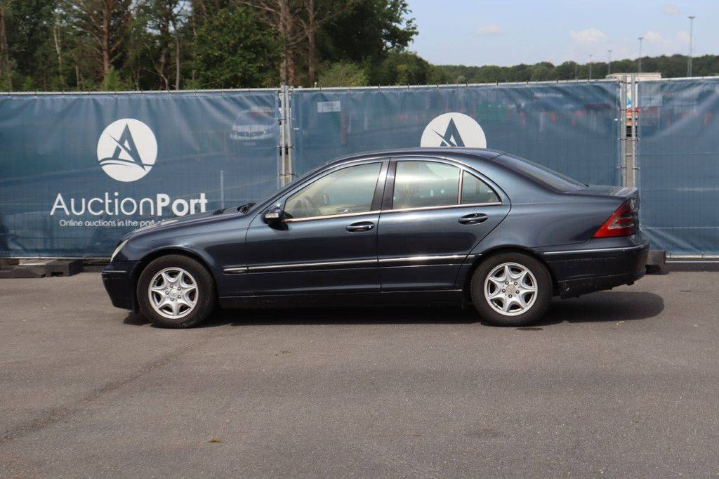 Pkw Mercedes-Benz C220 CDI Diesel 122 PS 2000 (Margin)