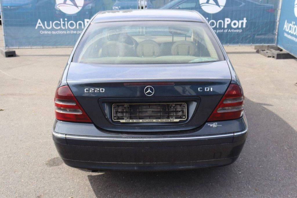 Pkw Mercedes-Benz C220 CDI Diesel 122 PS 2000 (Margin)
