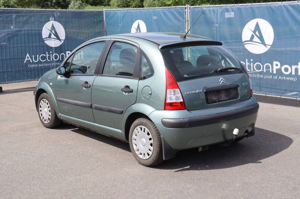 Pkw Citroën C3 Benzin 73 PS 2008 (Marge)