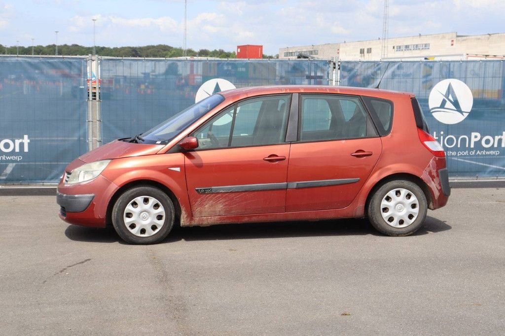 Pkw Renault Scenic Benzin 113 PS 2006 (Margin)