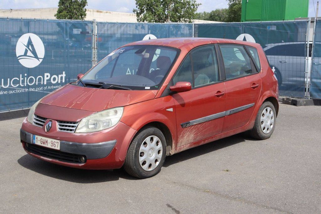 Pkw Renault Scenic Benzin 113 PS 2006 (Margin)
