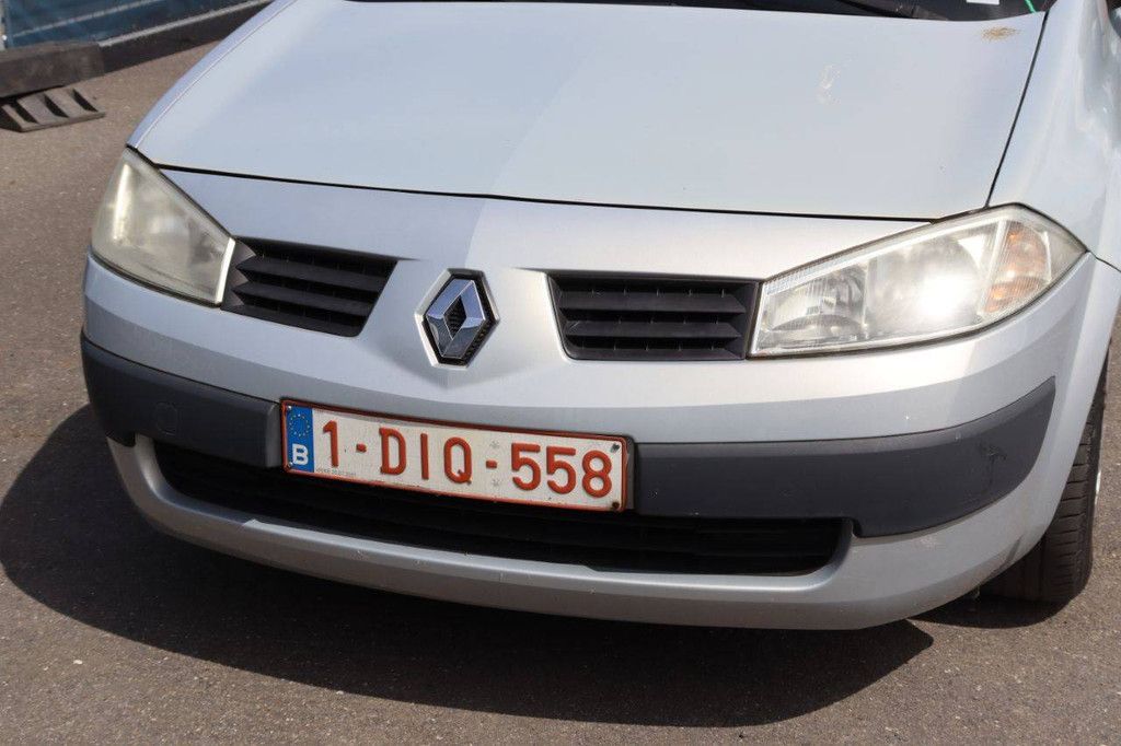 Pkw Renault Megane Benzin 113 PS 2004 (Margin)