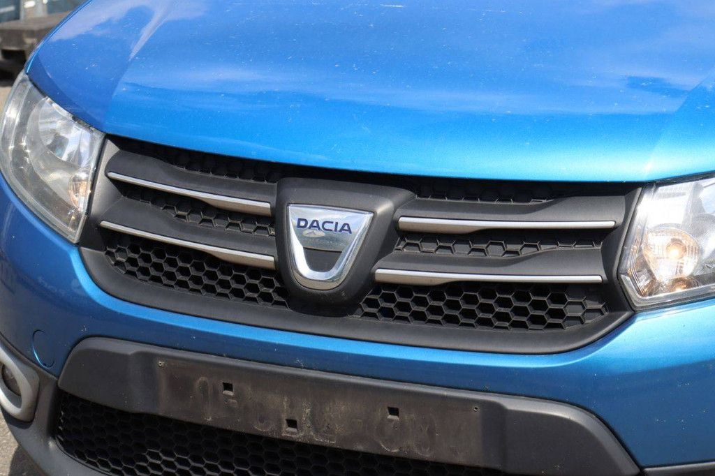 SUV Dacia Sandero Benzin 90 PS 2016 (Marge)