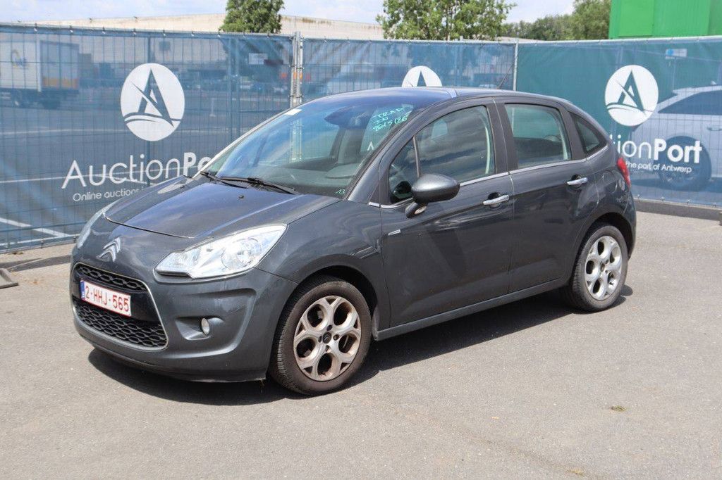 Pkw Citroën C3 Benzin 82 PS 2013