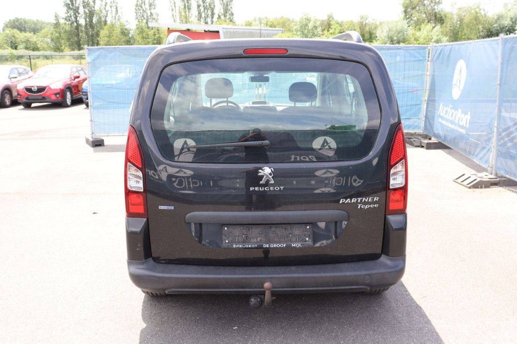 Pkw Peugeot Partner Diesel 100 PS 2016 (Margin)
