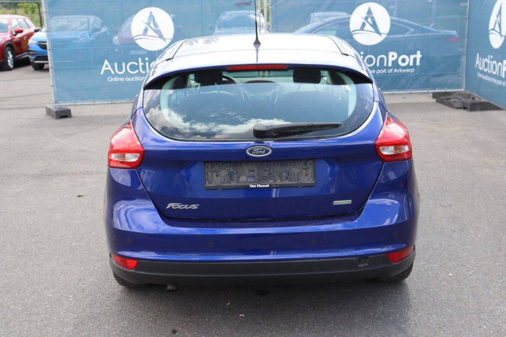 Pkw Ford Focus Benzin 125 PS 2015 (Margin)