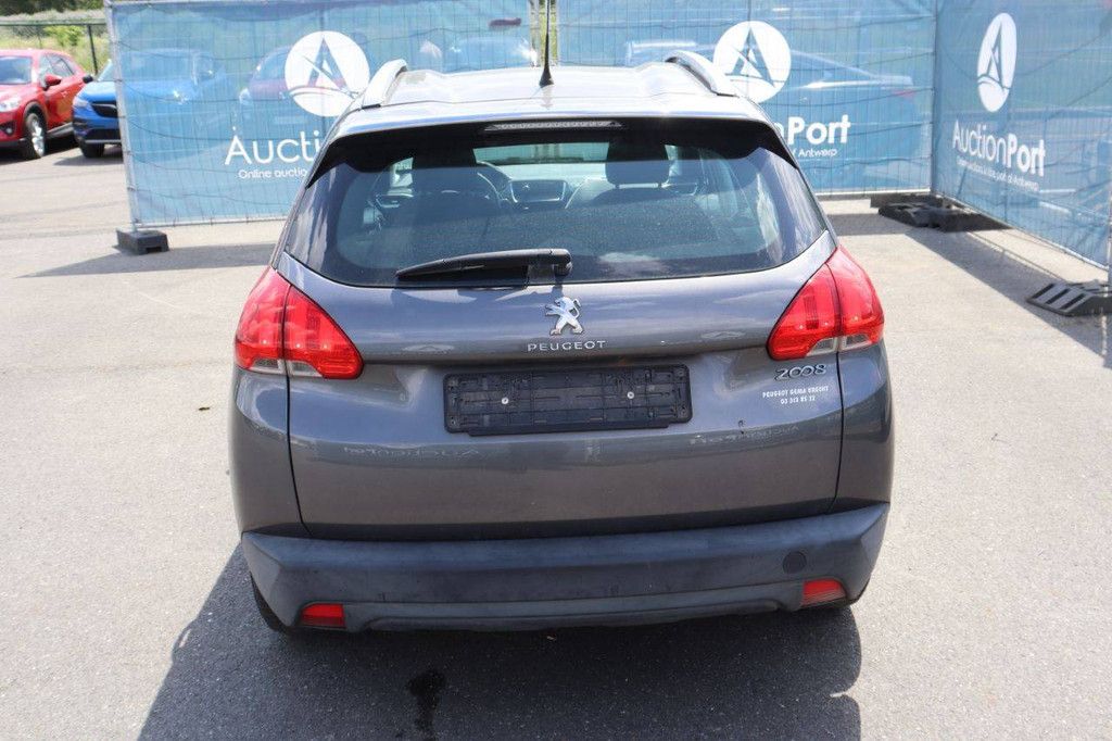Peugeot SUV 2008 Benzin 82 PS 2015 (Marge)