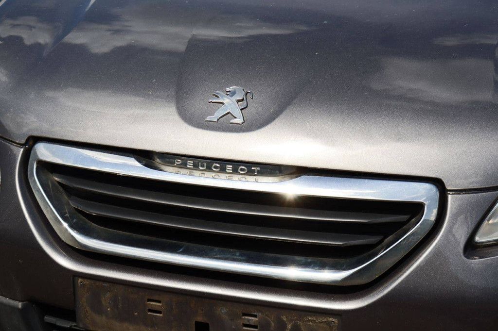 Peugeot SUV 2008 Benzin 82 PS 2015 (Marge)