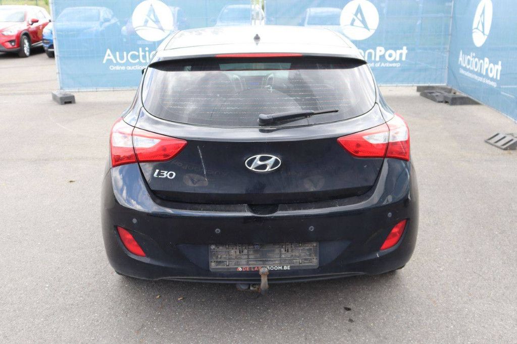 Personenauto Hyundai i30 Benzine 100pk 2016 (Marge)