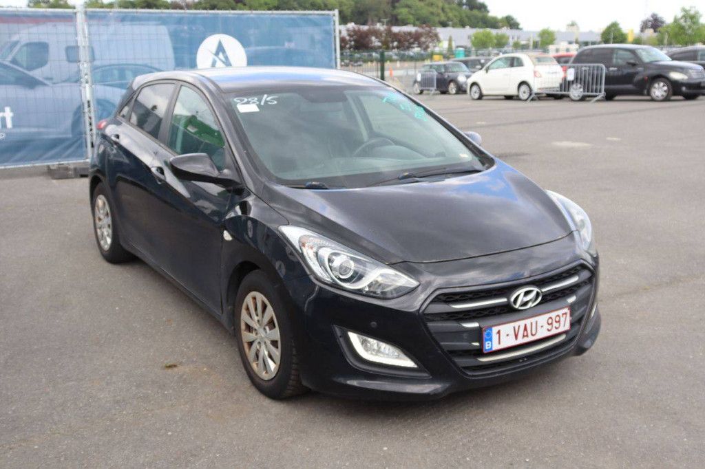 Personenauto Hyundai i30 Benzine 100pk 2016 (Marge)
