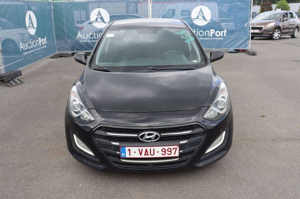 Personenauto Hyundai i30 Benzine 100pk 2016 (Marge)