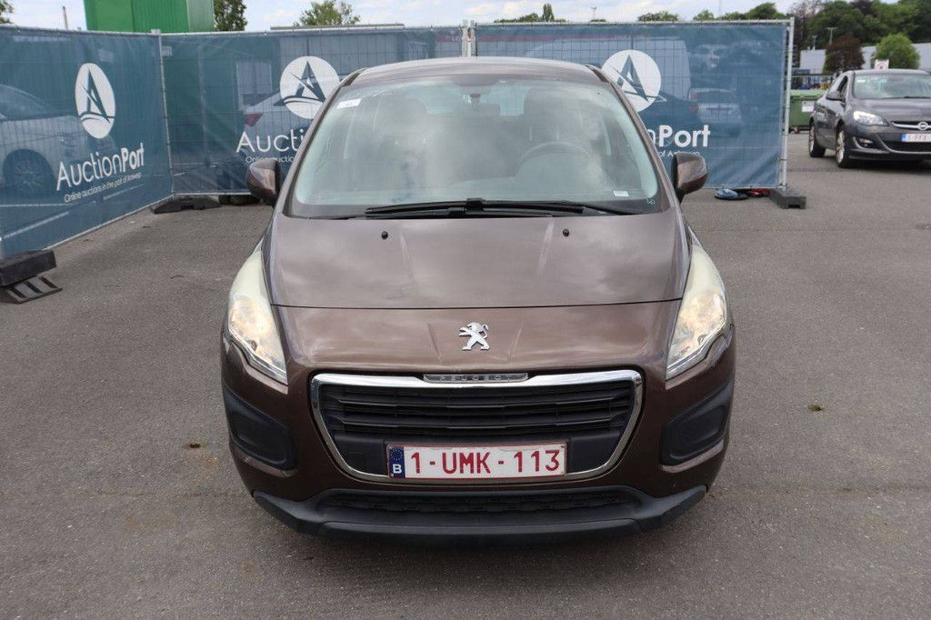 Pkw Peugeot 3008 Benzin 120 PS 2014 (Margin)