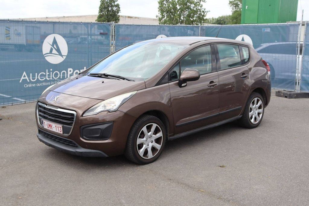 Pkw Peugeot 3008 Benzin 120 PS 2014 (Margin)