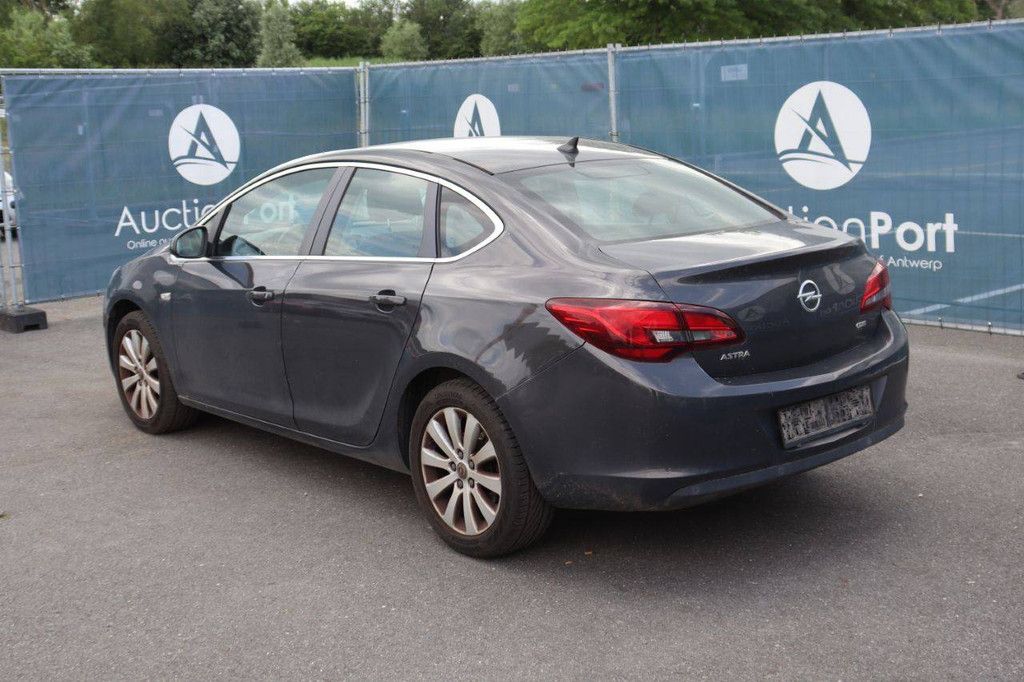Pkw Opel Astra Diesel 110 PS 2015 (Margin)