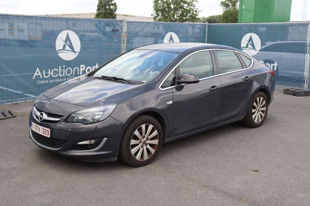 Pkw Opel Astra Diesel 110 PS 2015 (Margin)