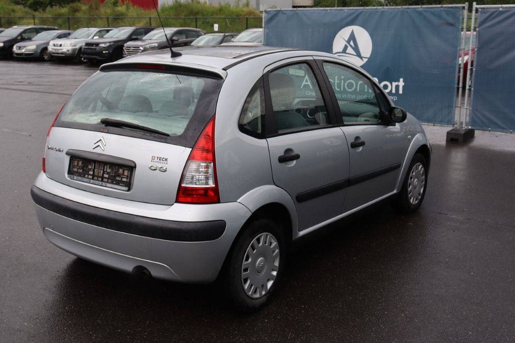 Pkw Citroën C3 Benzin 61 PS 2006 (Marge)