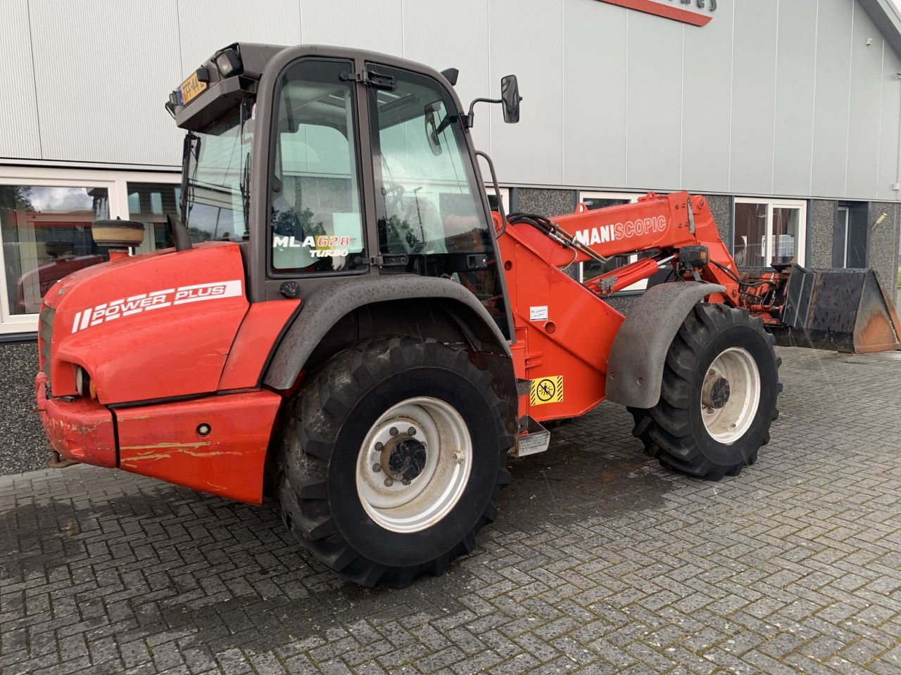 Manitou MLA 628 Telescooplader