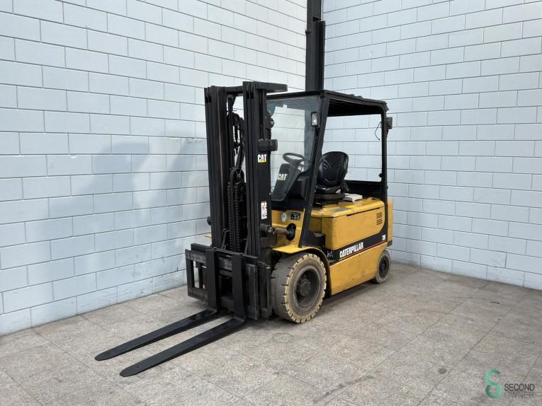 Forklifts Electric Caterpillar EP35K 2003 Triplex