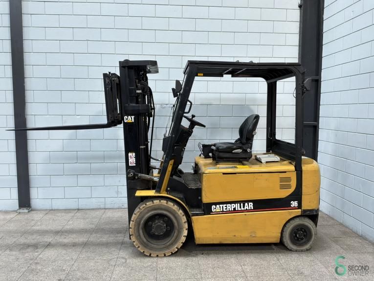 Forklifts Electric Caterpillar EP35K 2003 Triplex
