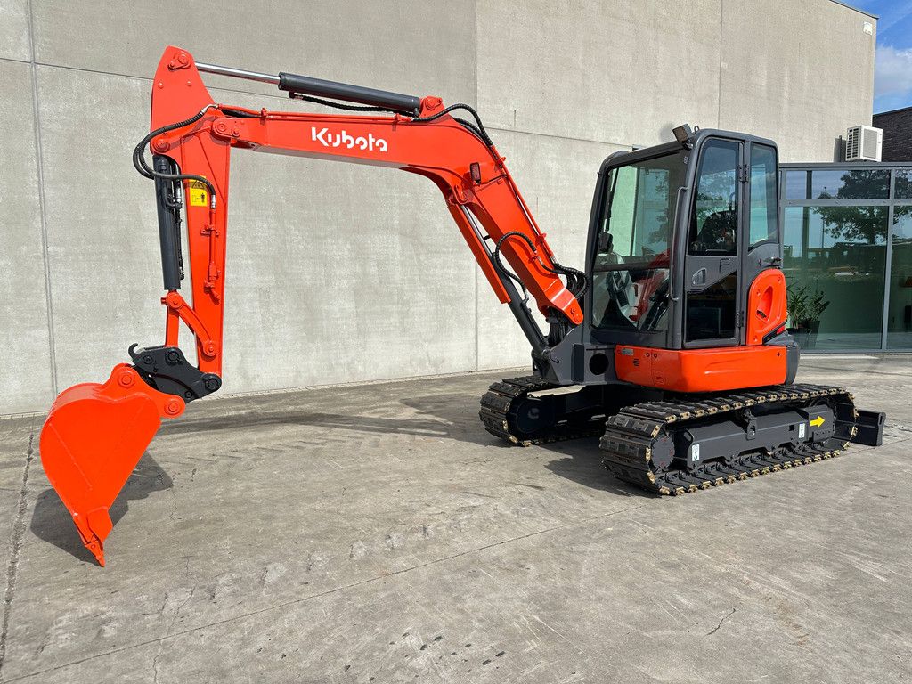 Kubota KX155-5SZ Diesel-Minibagger 2017