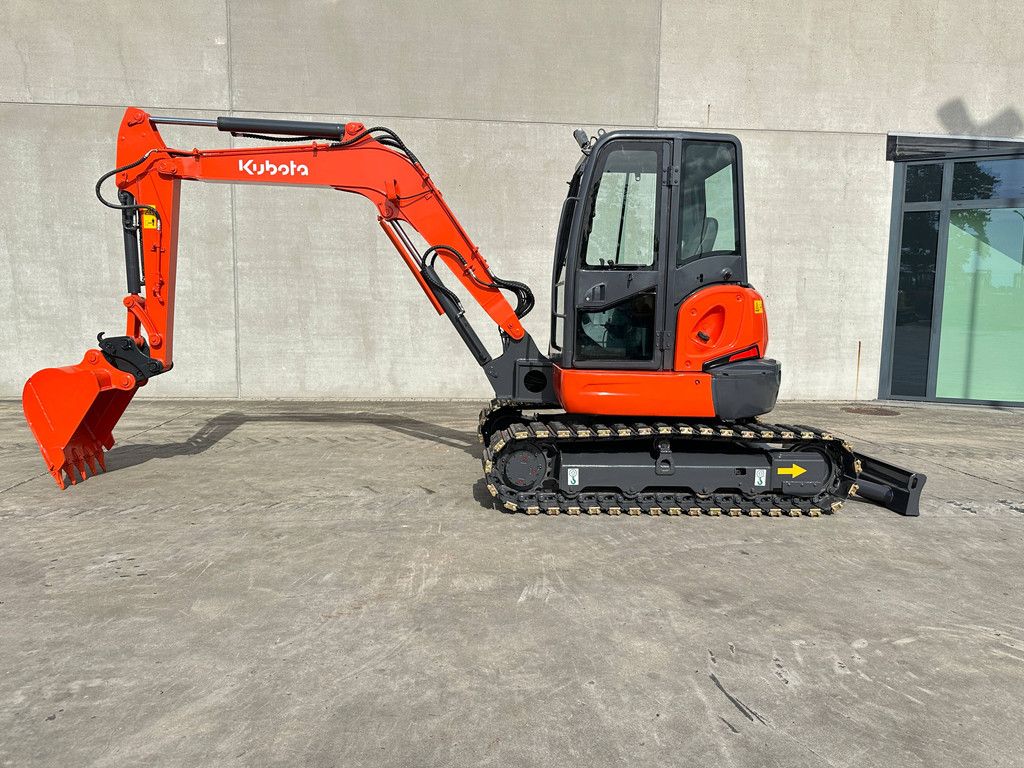 Kubota KX155-5SZ Diesel-Minibagger 2017