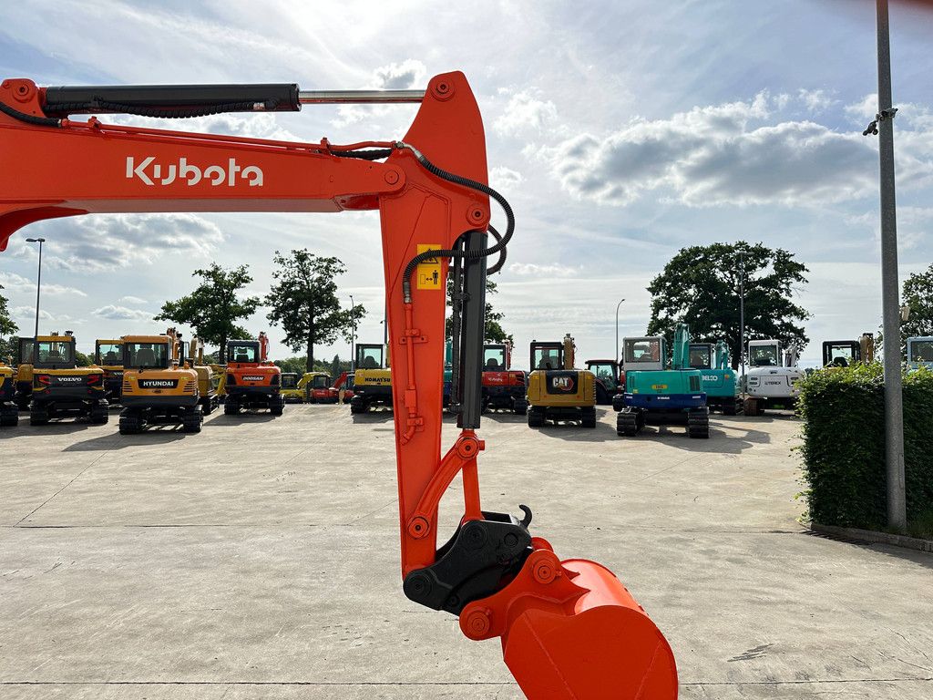 Kubota KX155-5SZ Diesel-Minibagger 2017