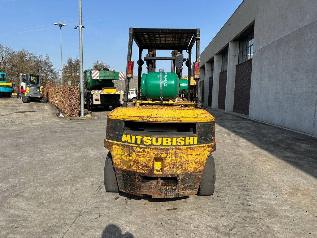 Mitsubishi FG40 LPG-Gabelstapler, Baujahr 1989