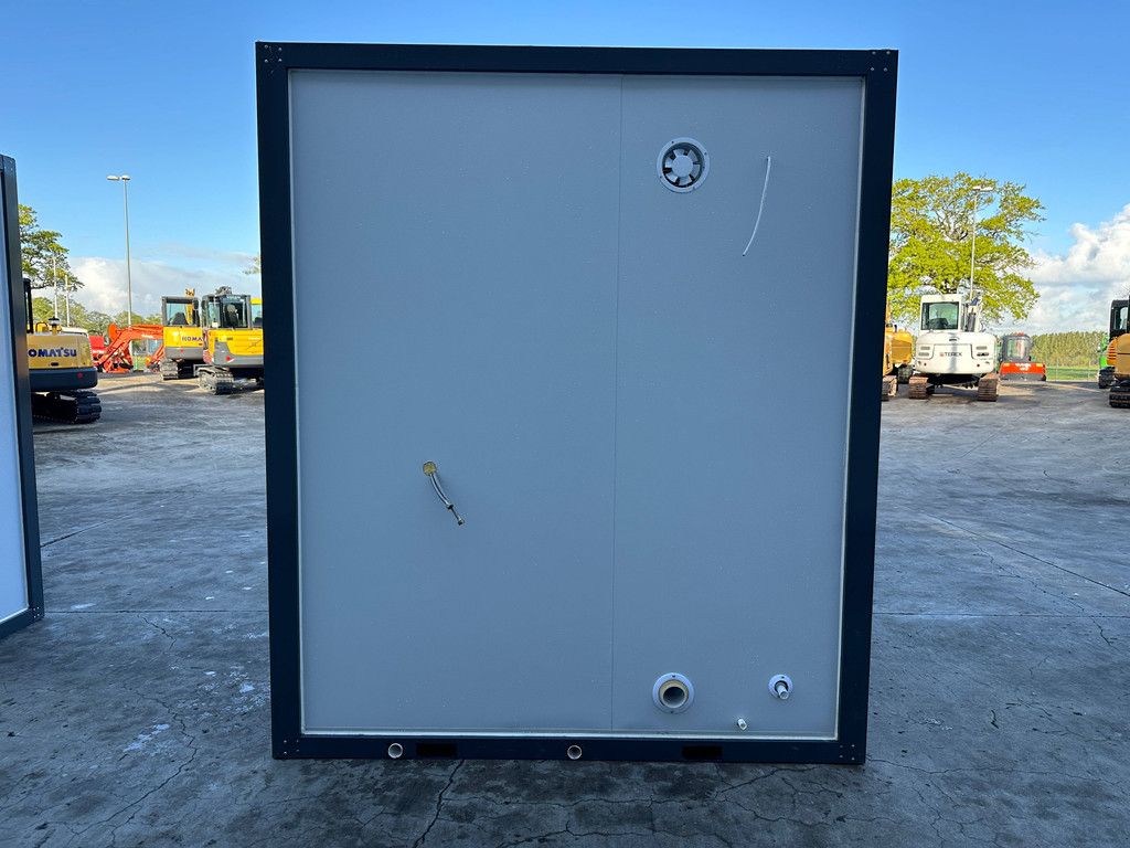 Dubbele WC-cabine Nieuw