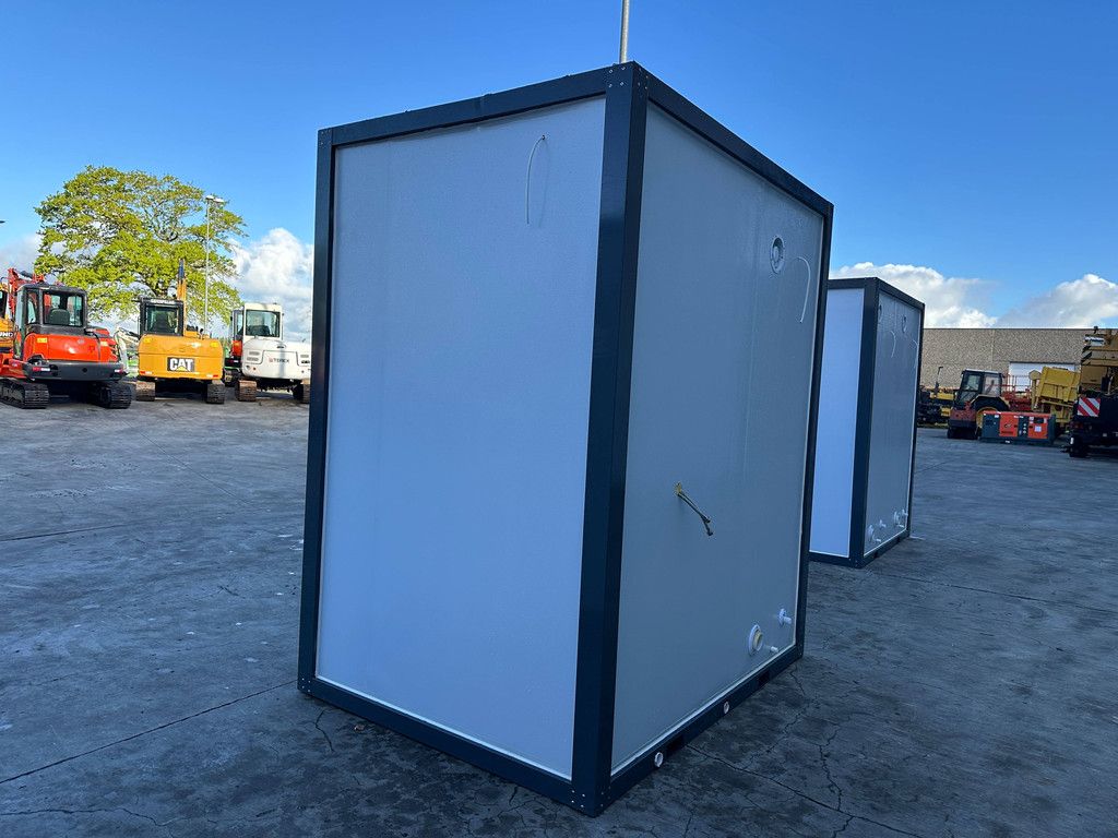 Dubbele WC-cabine Nieuw