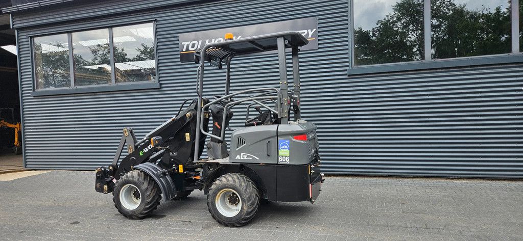 Wolf E 606 electrische shovel