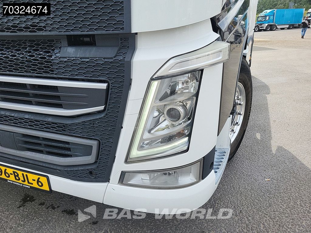 Volvo FH 500 4X2 XL I-Park Alcoa NL-Truck 2x Tank