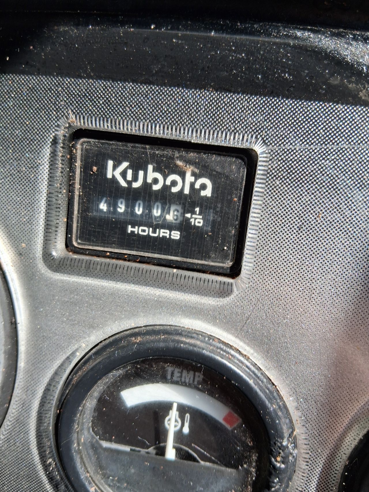 Kubota rtv900, met hydraulische fronthef en kieper