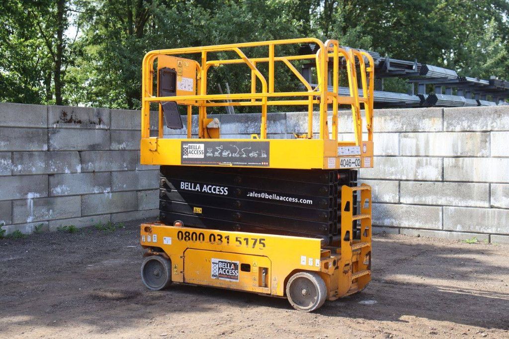 Schaarhoogwerker JCB S4046E Elektrisch 320kg 13.9m 2017